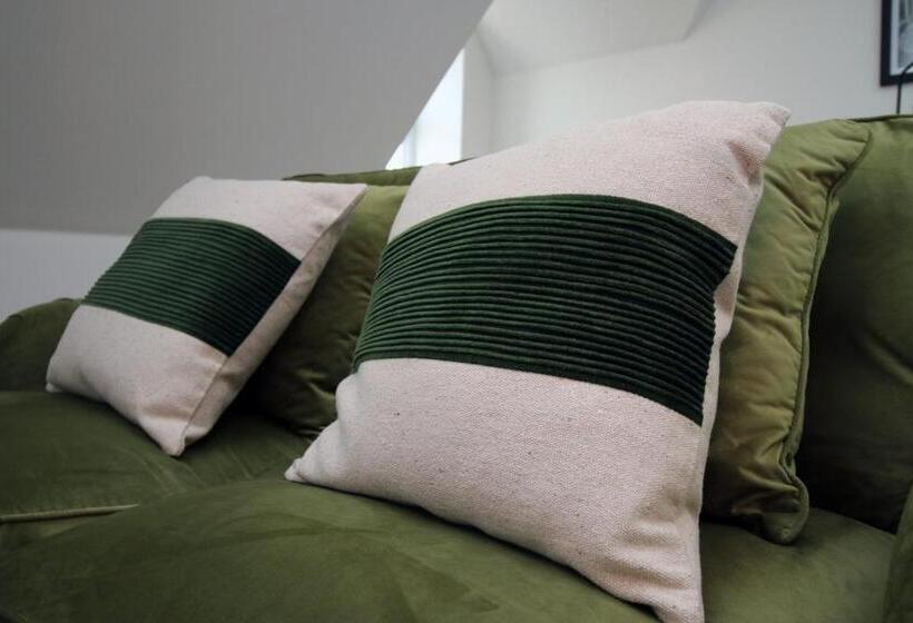 منزل غرفة نوم واحدة, Mayville Avenue Bristol