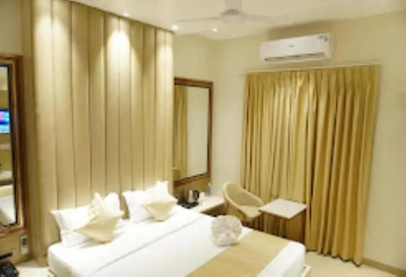 スタンダードルーム, Red Orchid Hotel Kanpur