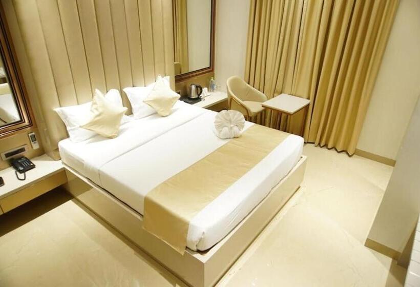 Номер Стандарт, Red Orchid Hotel Kanpur