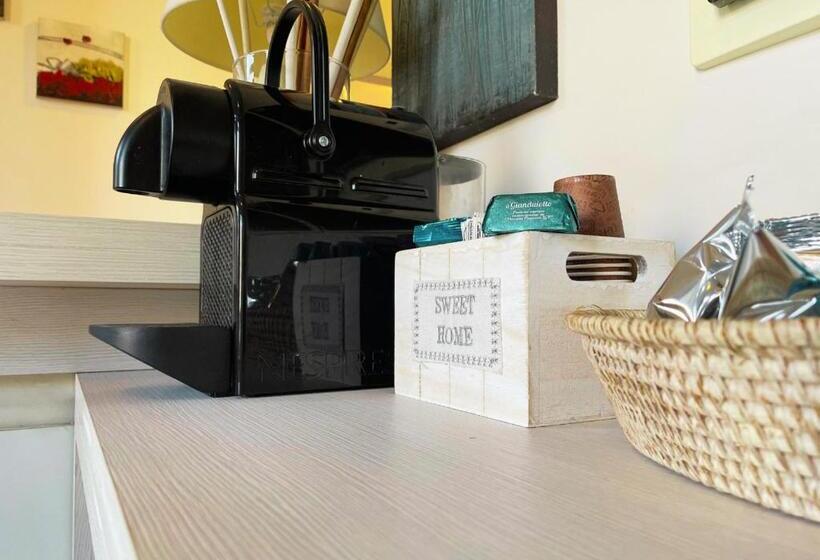 غرفة قياسية فردية, Belso