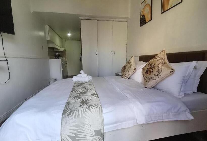 استودیوی استاندارد, Citadel Inn Apartment