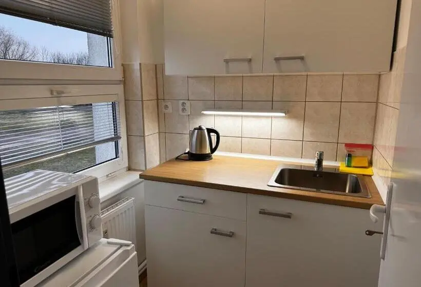 Premium Neljän Hengen Huone, D8 Apartmány