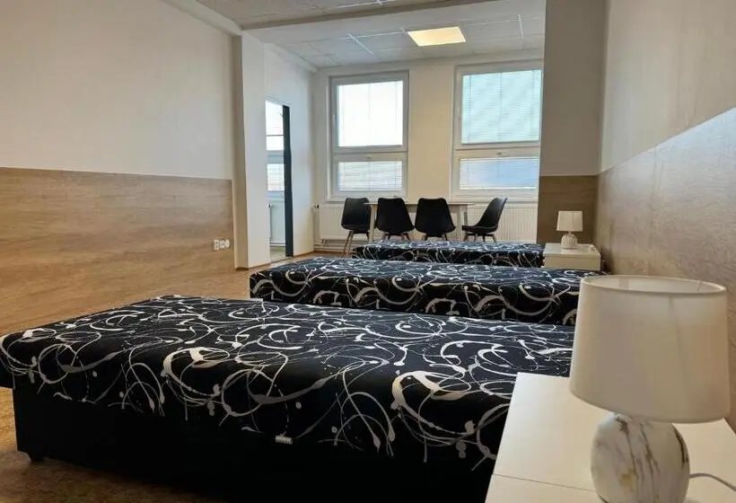 Comfort Kolmen Hengen Huone, D8 Apartmány