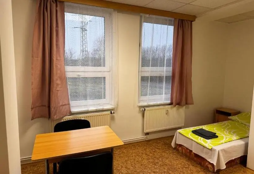Economy-huone, D8 Apartmány