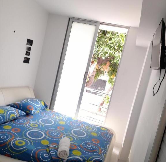 חדר דלוקס, Urumita Magica