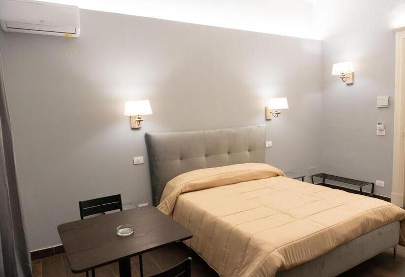 غرفة قياسية مطلّة علي الحديقة, B&b Palazzo Fischetti