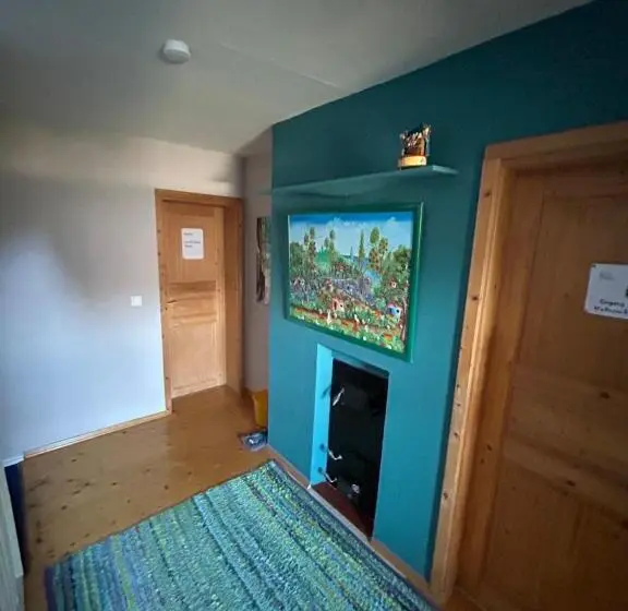 デラックスルーム, Evis Cottage