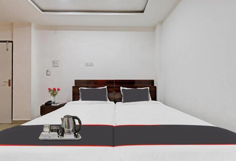 标准间, O Lakhi Guest House