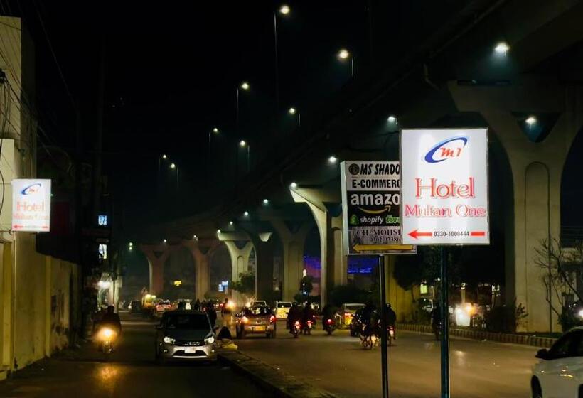 Habitación Deluxe Individual, Multan One