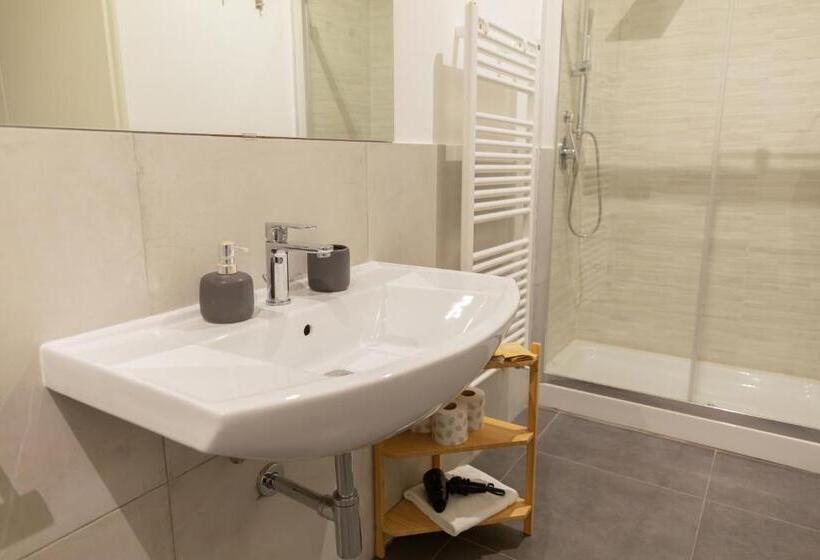 발코니가 있는 스위트, Palermo Inn Boutique Arte