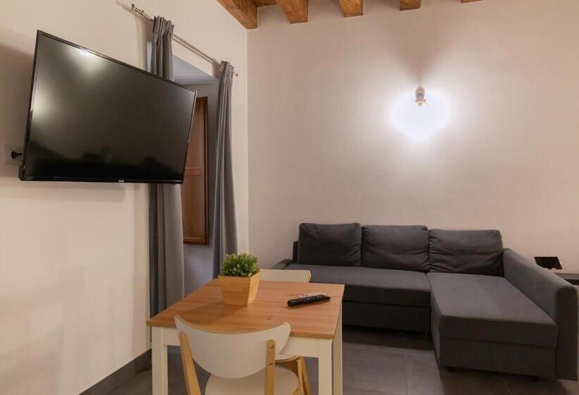 스탠다드 스튜디오 킹침대, Palermo Inn Boutique Arte