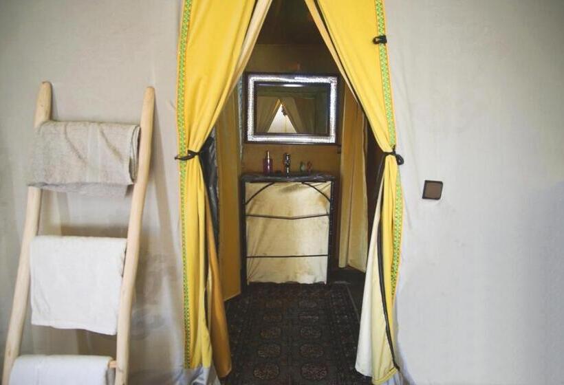 ベーシックトリプルルーム, Sahara Dream Luxury Camp