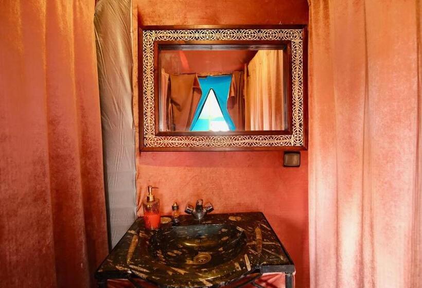 Семейный Полулюкс, Sahara Dream Luxury Camp