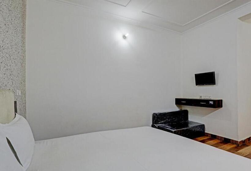 三人经典房间, Taj Guest House