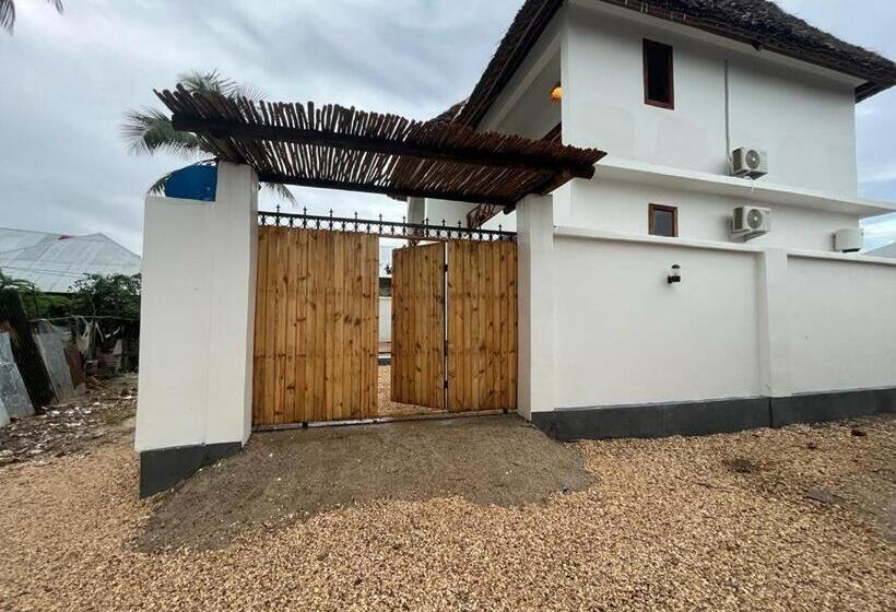 带海景的复工套房, Villa Tangawizi Kendwa