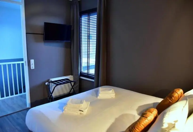 اتاق لوکس با تخت بزرگ, B&b Nr 3