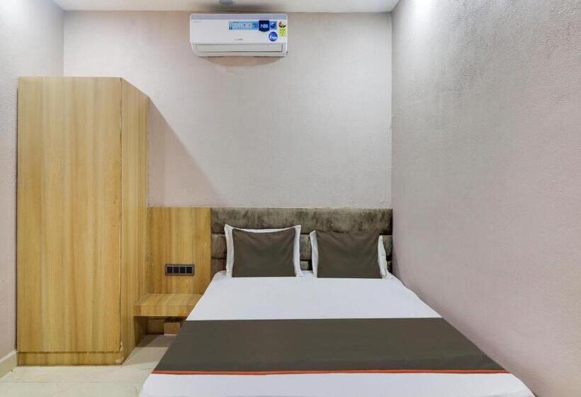 اتاق کلاسیک سه تخته, Collection O Hotel Fort Inn