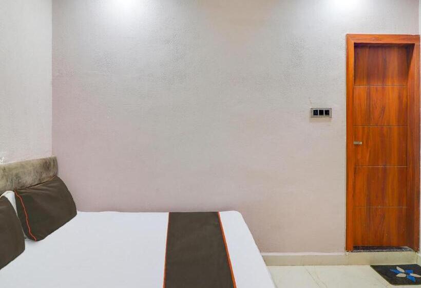 غرفة كلاسيكية ثلاثية, Collection O Hotel Fort Inn