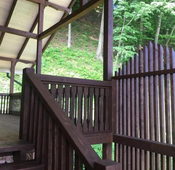 Duplex Suite, кремениця