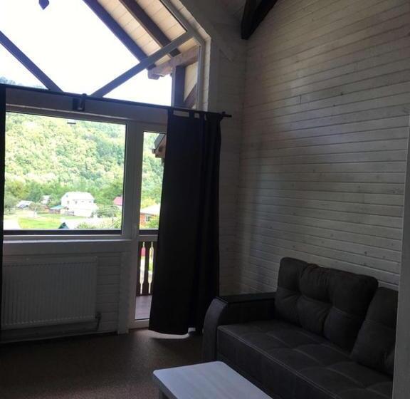 Duplex Suite, кремениця