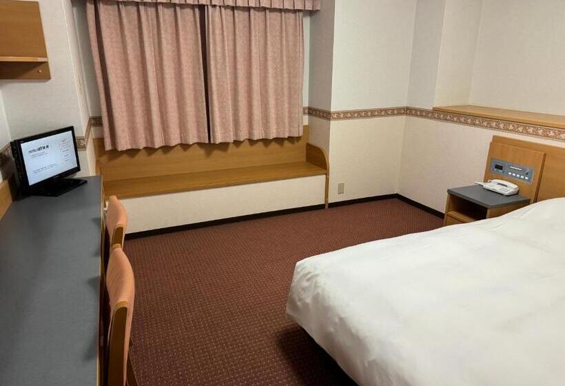 标准间, Alpha One Hofu