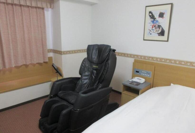 标准单人间, Alpha One Hofu