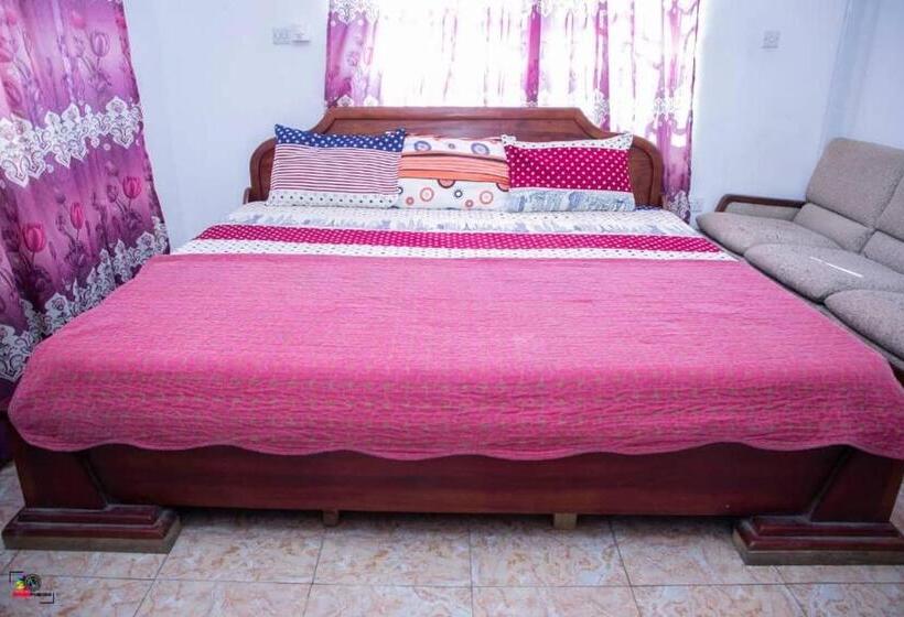 جناح إدارى, Jukambo Lodge