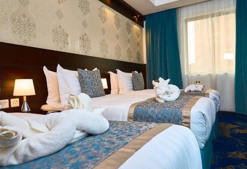 غرفة قياسية ثلاثية, Selat Al Bait