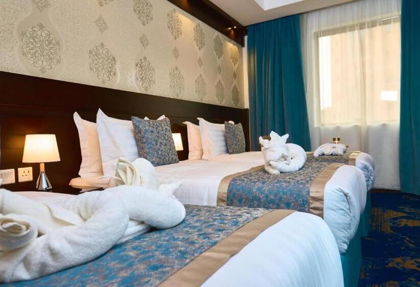 غرفة قياسية ثلاثية, Selat Al Bait