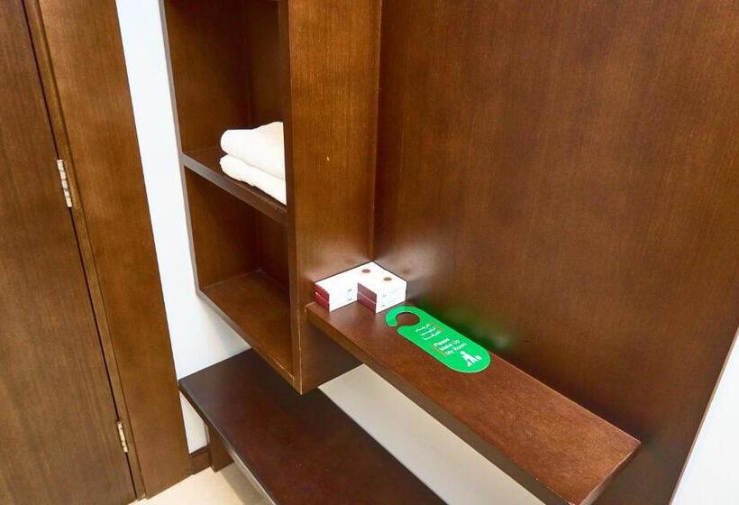 غرفة ديلوكس, Selat Al Bait