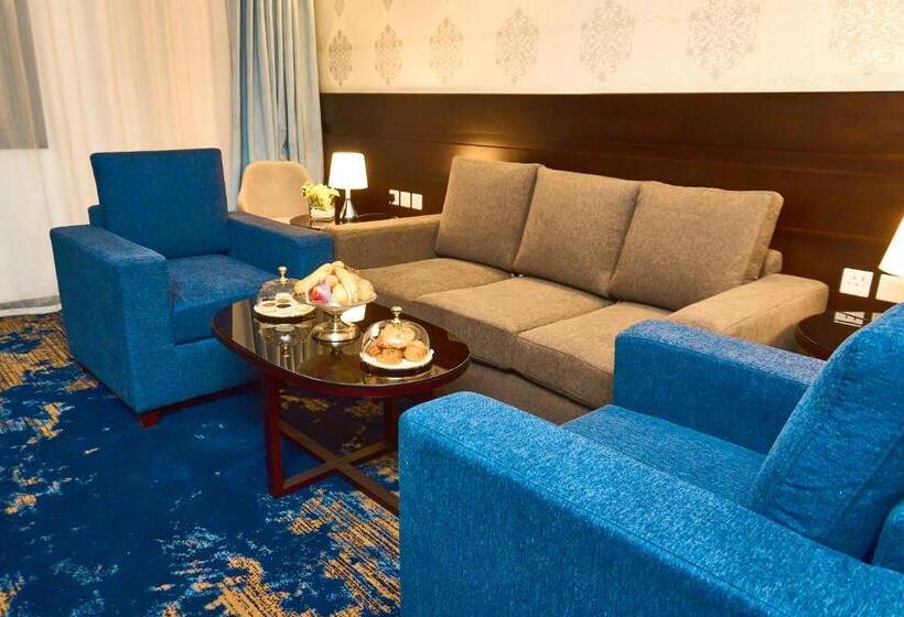 جناح ديلوكس, Selat Al Bait