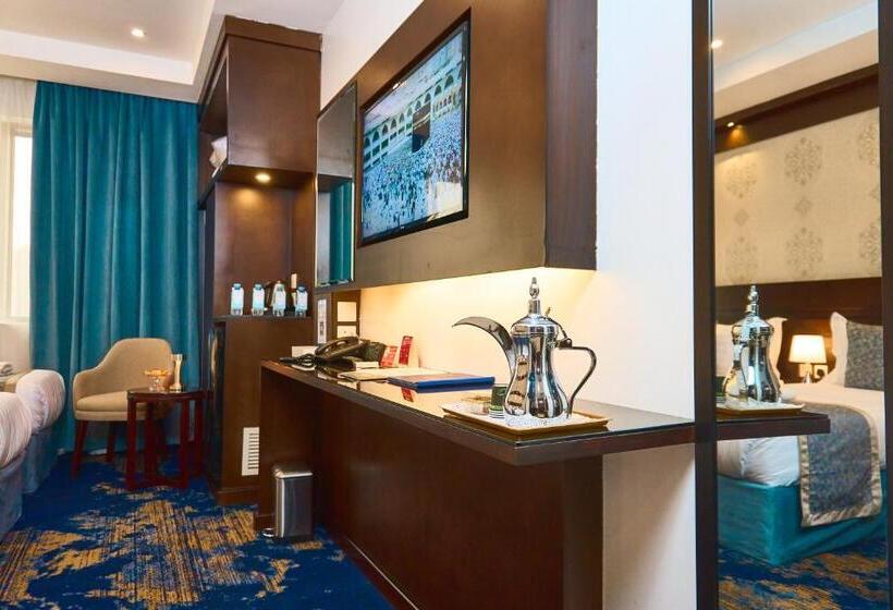 غرفة قياسية رباعية, Selat Al Bait