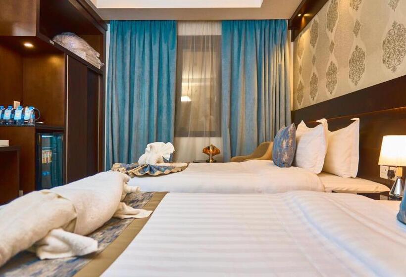 Номер Deluxe, Selat Al Bait