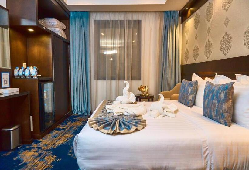 جناح ديلوكس, Selat Al Bait