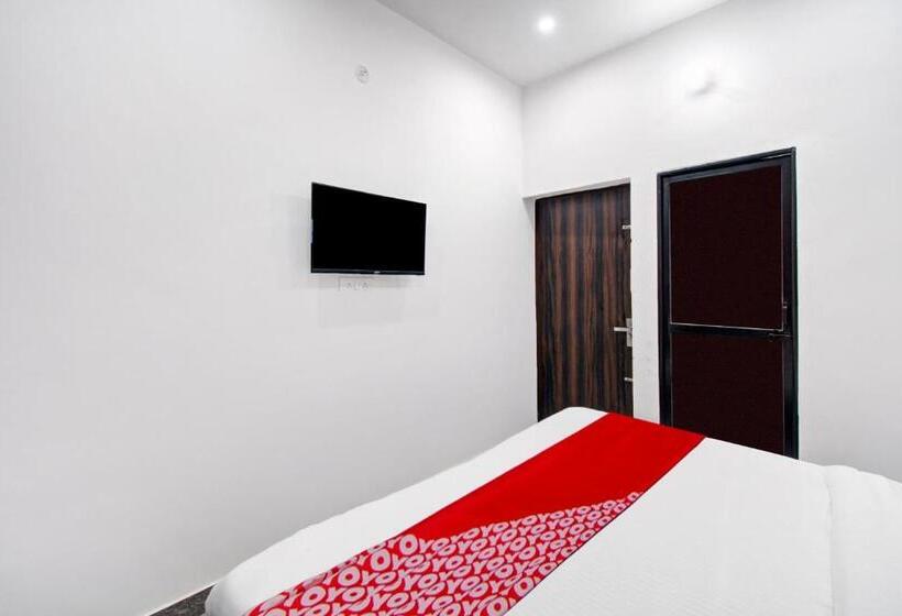 스탠다드 룸, Spice Club & Restaurant