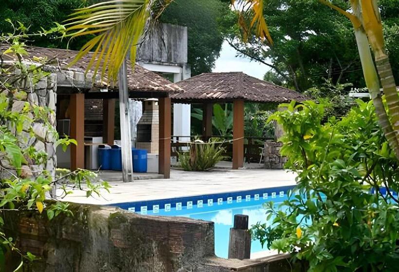 Вилла с 1 спальней и бассейном, Sítio Com Piscina Em Aldeia