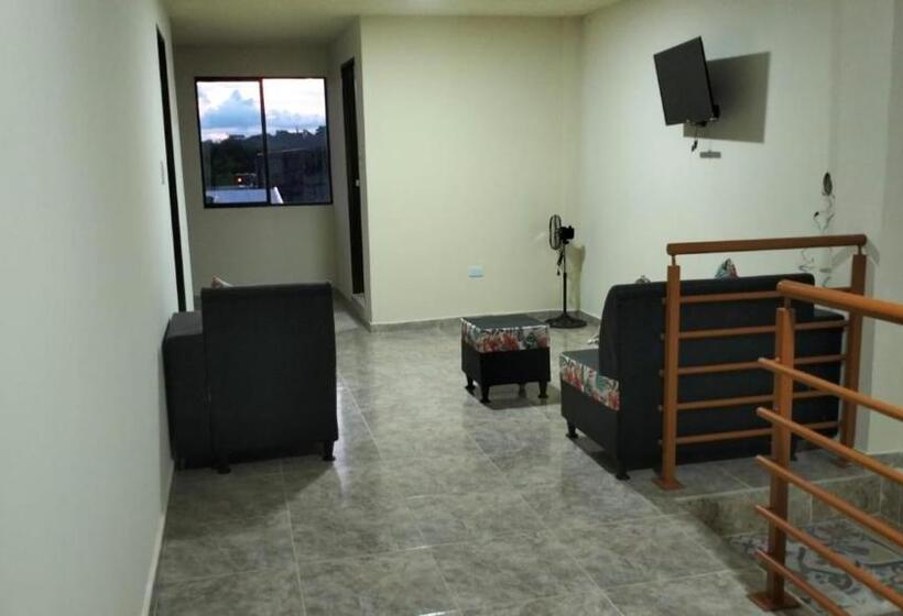 Студия Стандарт, Jeg Estudios Vacacionales