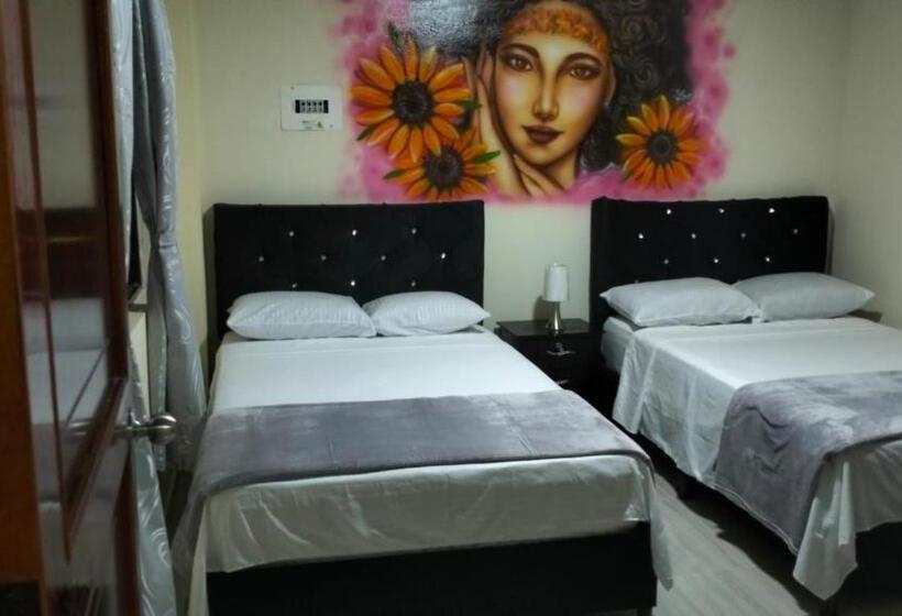 Студия Стандарт, Jeg Estudios Vacacionales