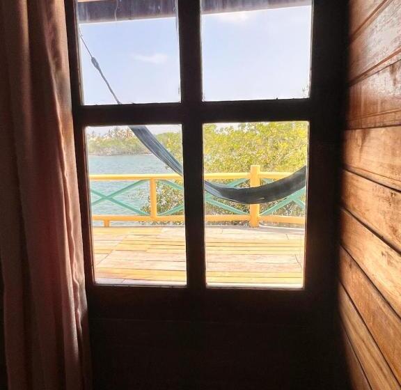 חדר סופריור, El Arca