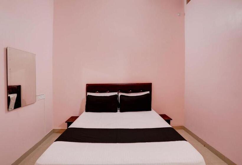 غرفة كلاسيكية ثلاثية, O Blue Moon