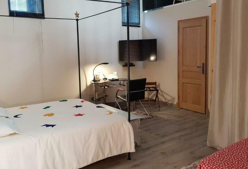 Pokój Rodzinny Superior, Au Coq Bleu