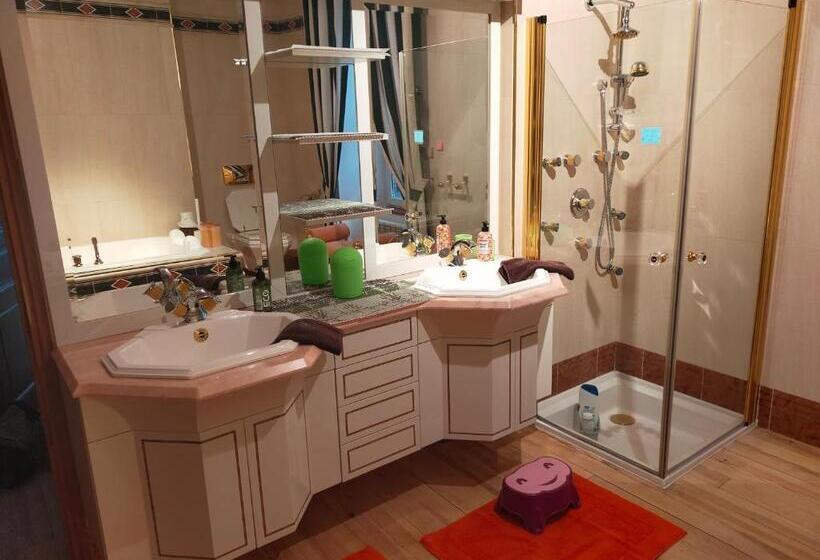 Pokój Rodzinny Superior, Au Coq Bleu