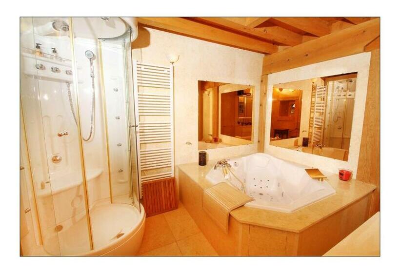 수피리어 룸, Chateau De Mauras