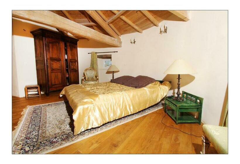 수피리어 룸, Chateau De Mauras