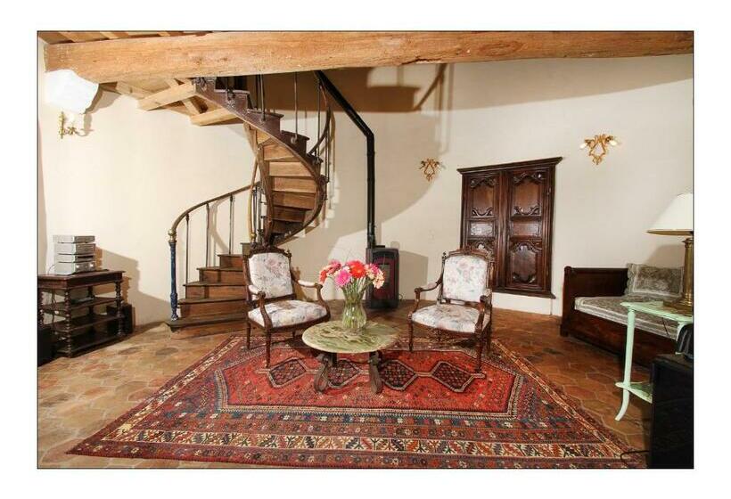 수피리어 룸, Chateau De Mauras