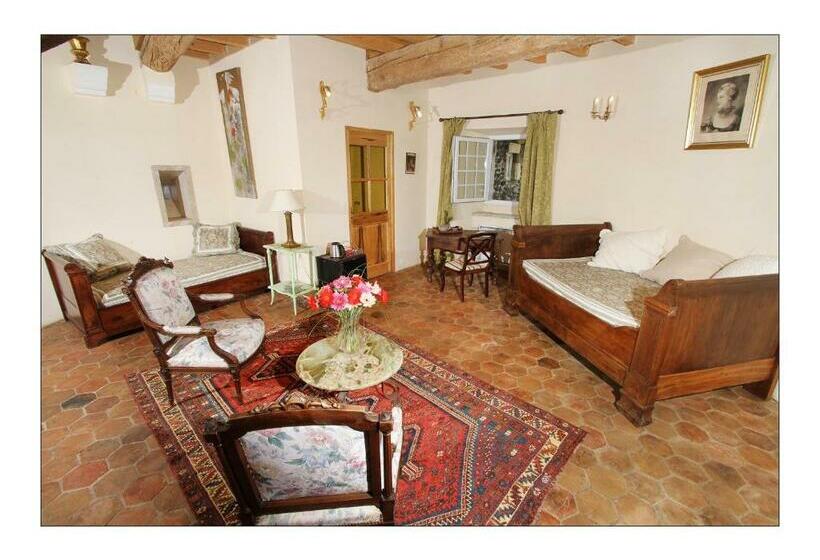 수피리어 룸, Chateau De Mauras