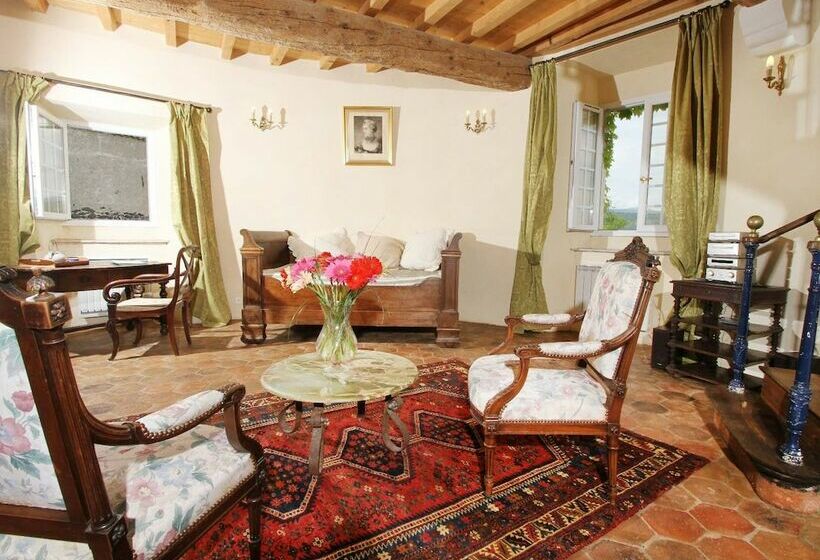 컴포트 룸, Chateau De Mauras