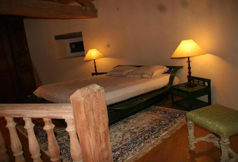 수피리어 룸, Chateau De Mauras