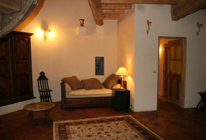 수피리어 룸, Chateau De Mauras