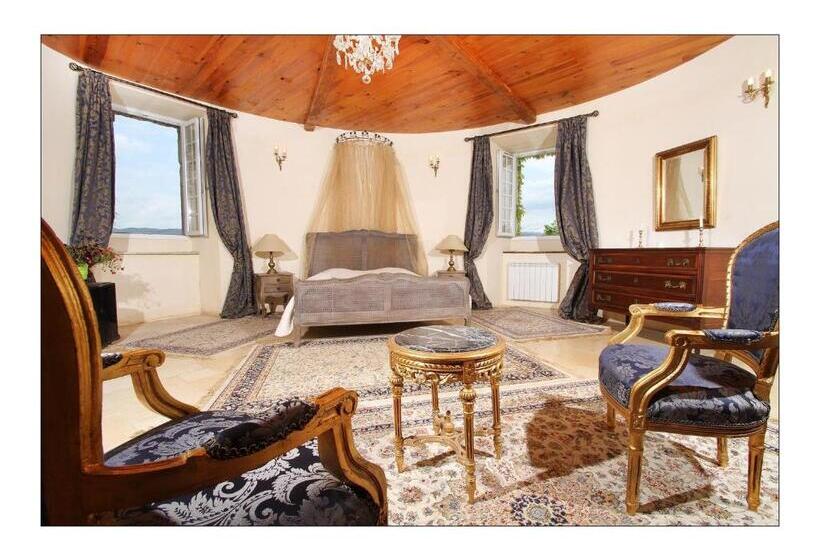 컴포트 룸, Chateau De Mauras